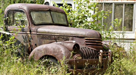 A guide to selling junk cars in the country