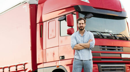 Important things to know about trucking jobs