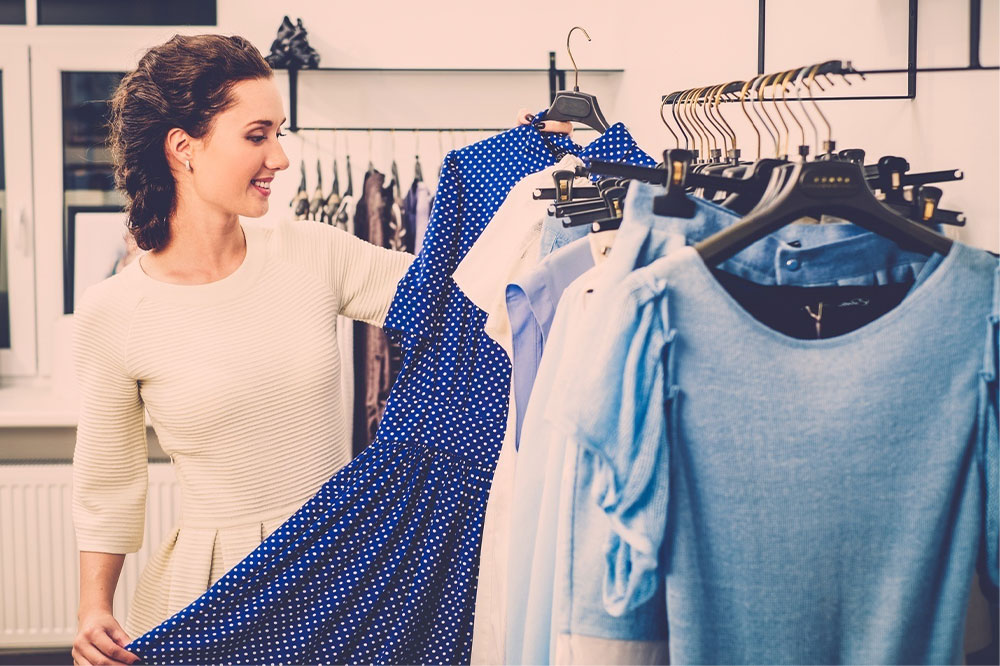 What influences women’s clothing and where to buy the best clothes