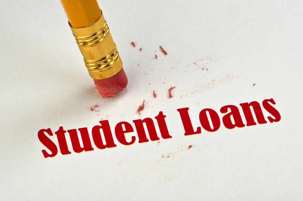 Top 3 loan providers for college students